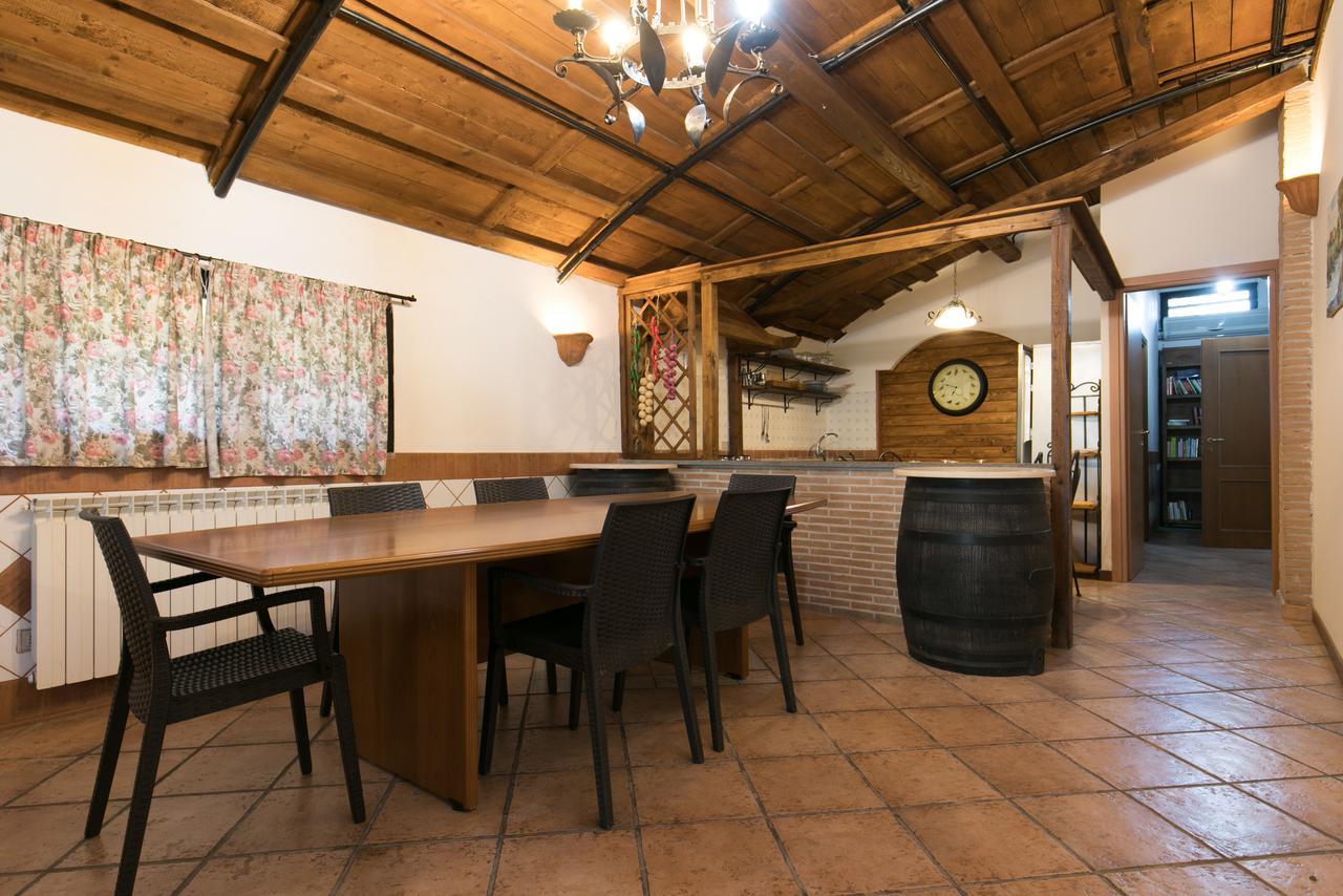 Country Apartments Castel di Decima Kültér fotó