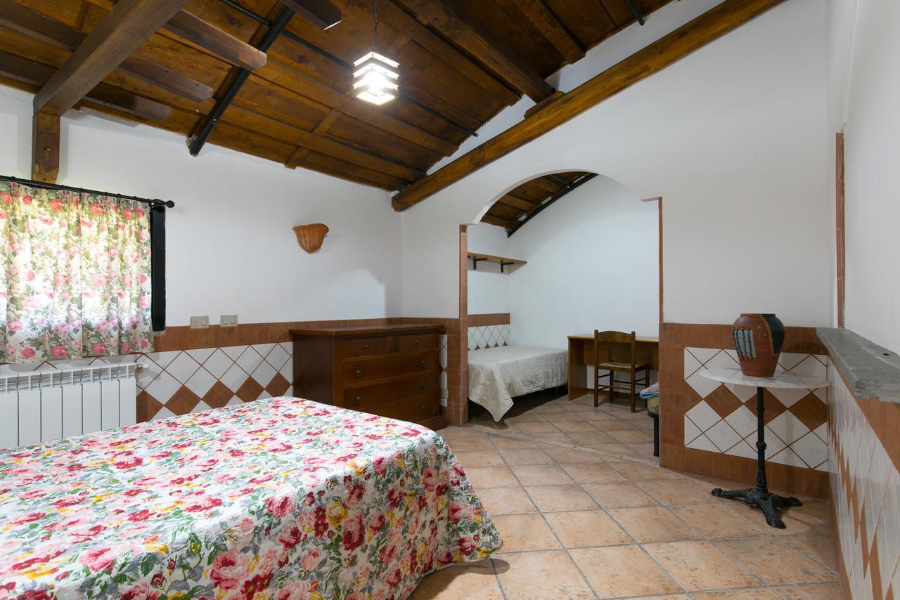 Country Apartments Castel di Decima Kültér fotó