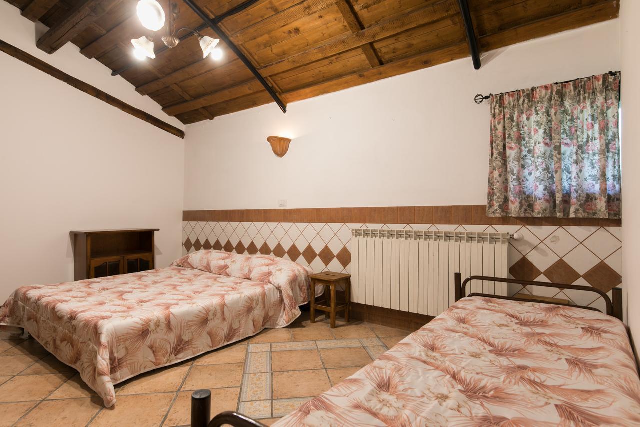 Country Apartments Castel di Decima Kültér fotó