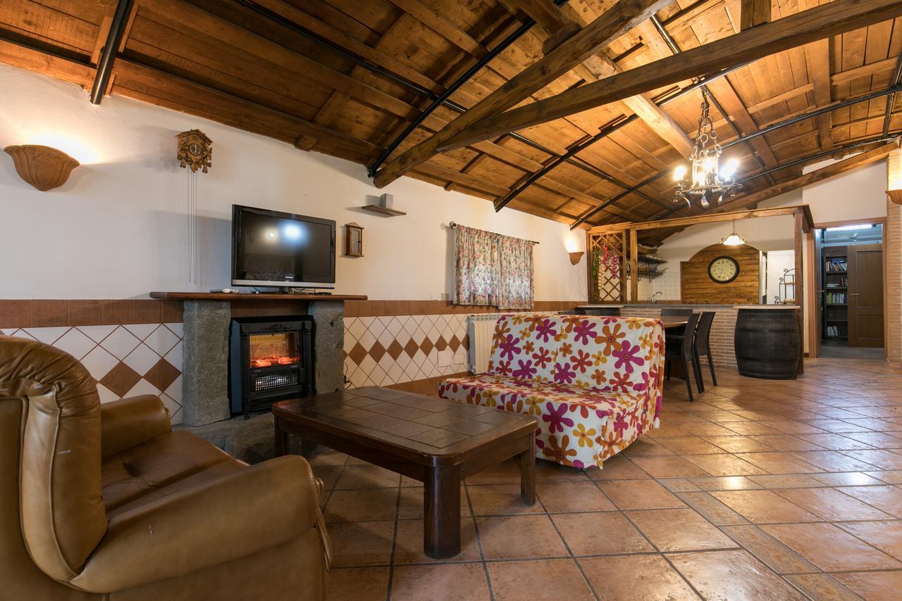 Country Apartments Castel di Decima Kültér fotó