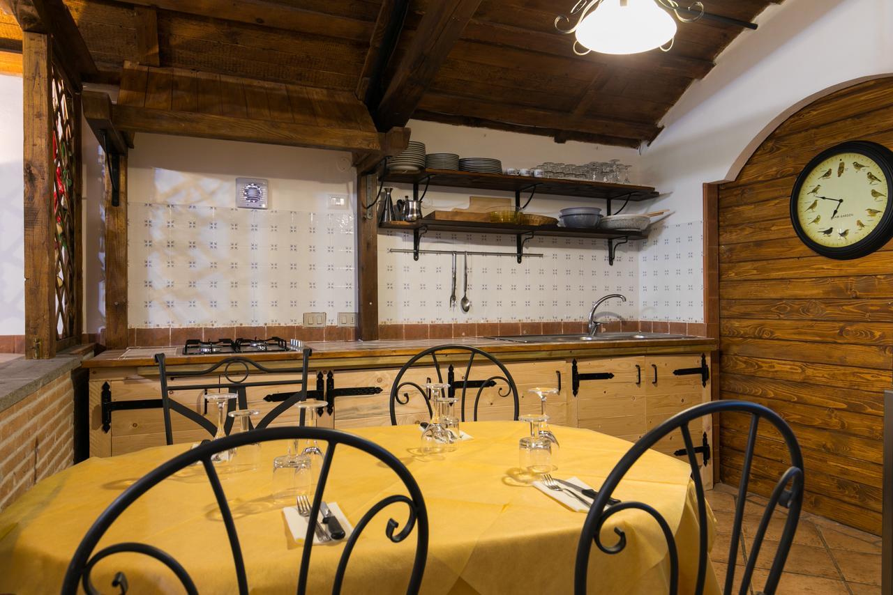 Country Apartments Castel di Decima Kültér fotó