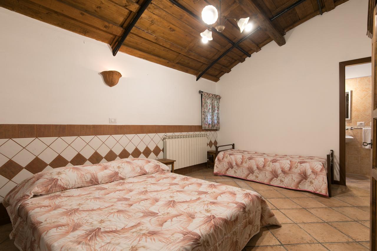 Country Apartments Castel di Decima Kültér fotó